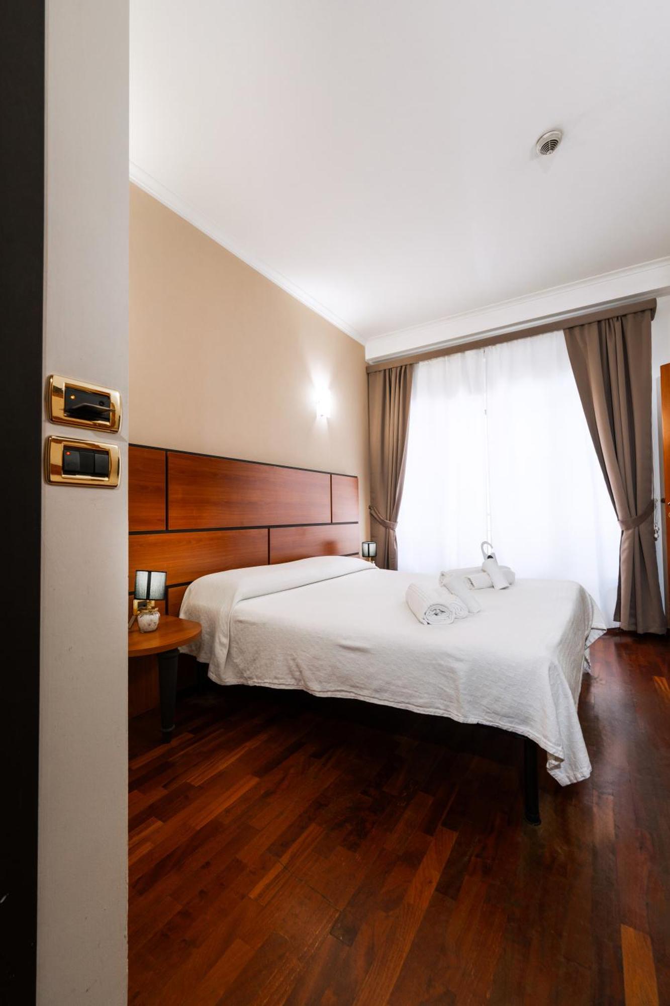 פלרמו Hotel City Center מראה חיצוני תמונה