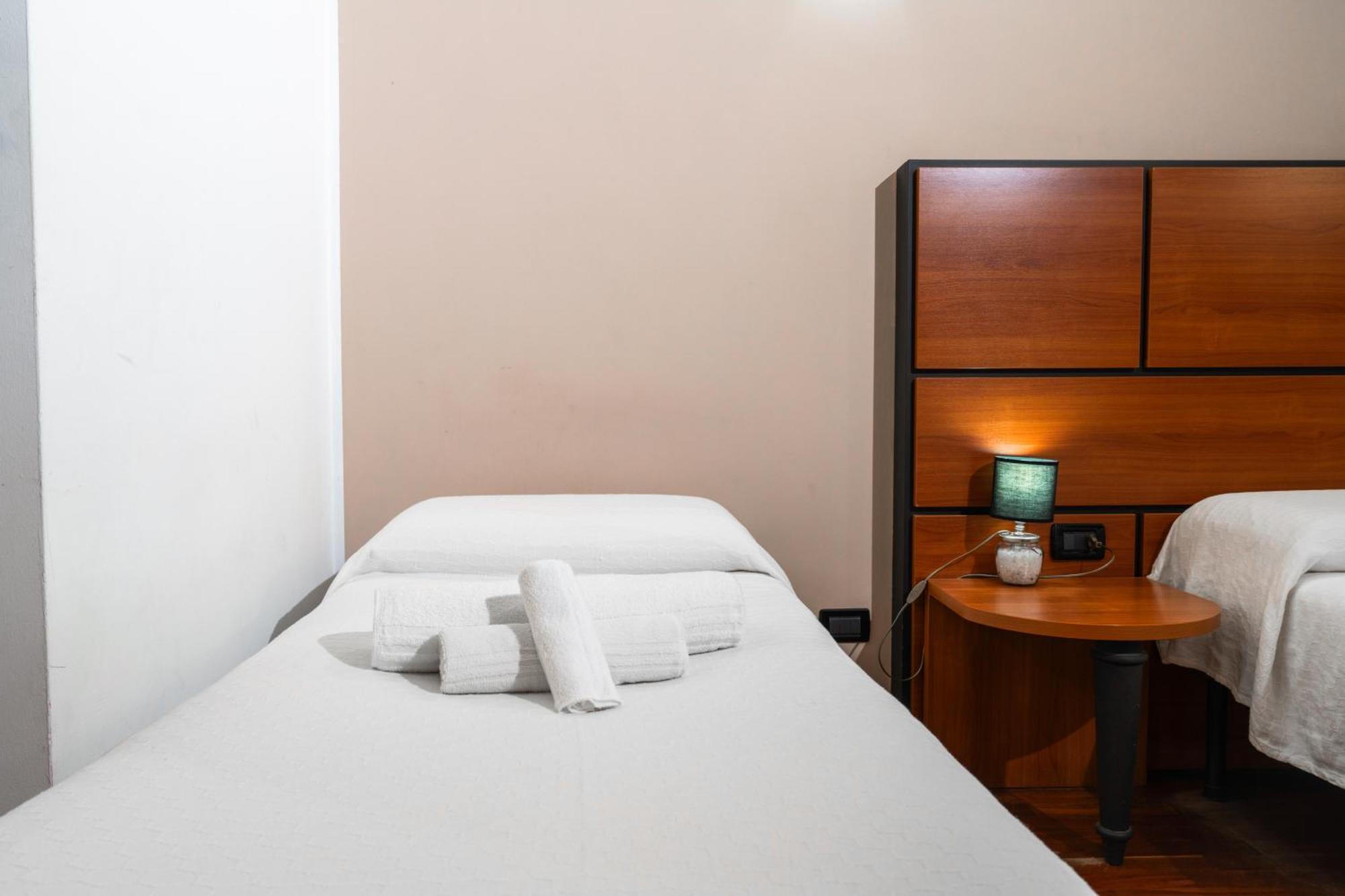 פלרמו Hotel City Center מראה חיצוני תמונה