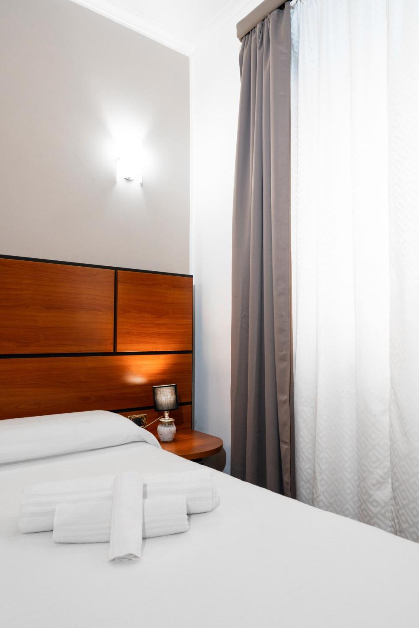 פלרמו Hotel City Center מראה חיצוני תמונה
